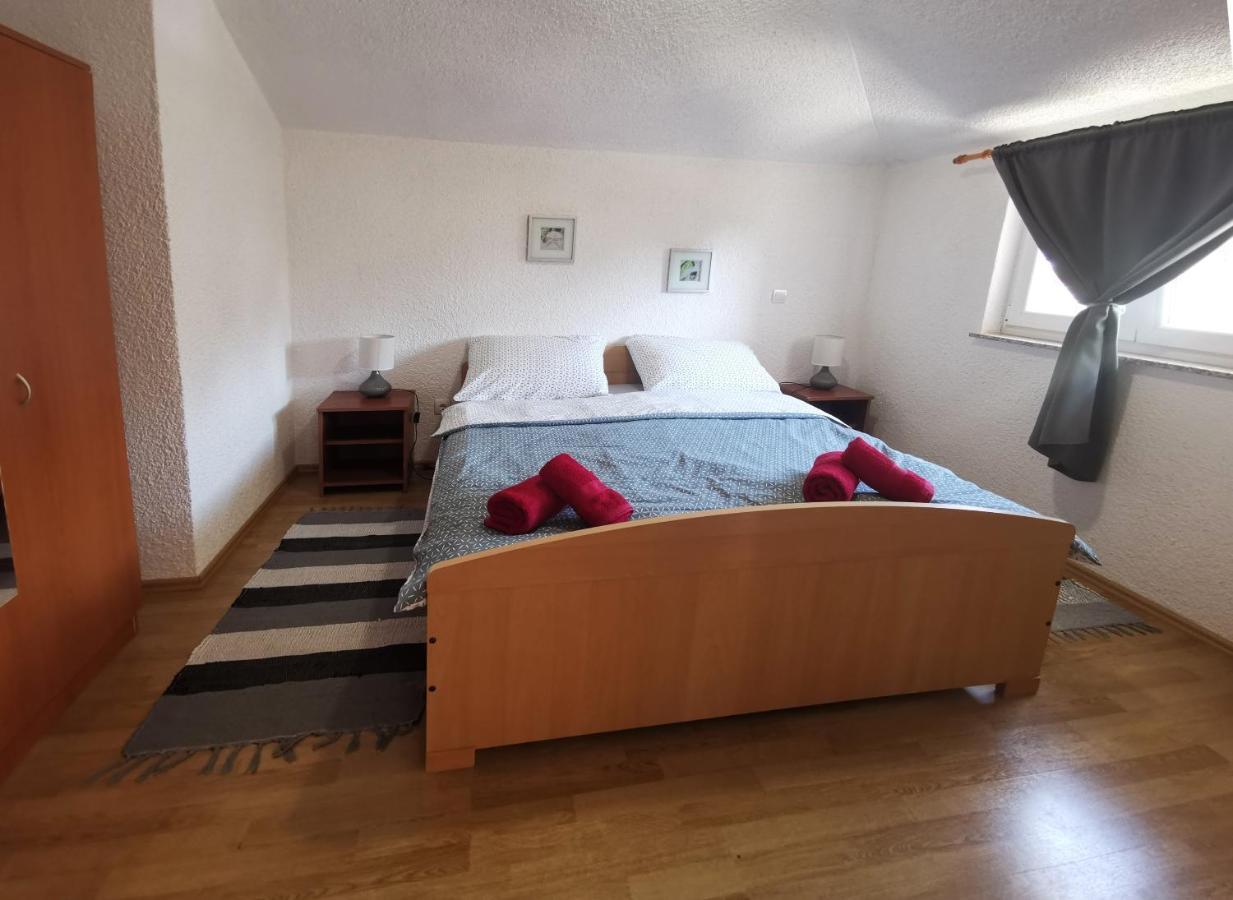 Apartman Luna Sveti Lovreč Pazenatički Екстериор снимка